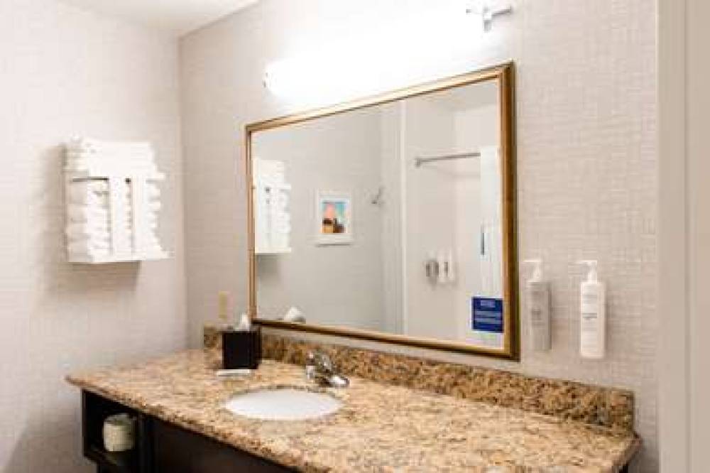 Hampton Inn &amp; Suites Scottsbluff-Conference C 10