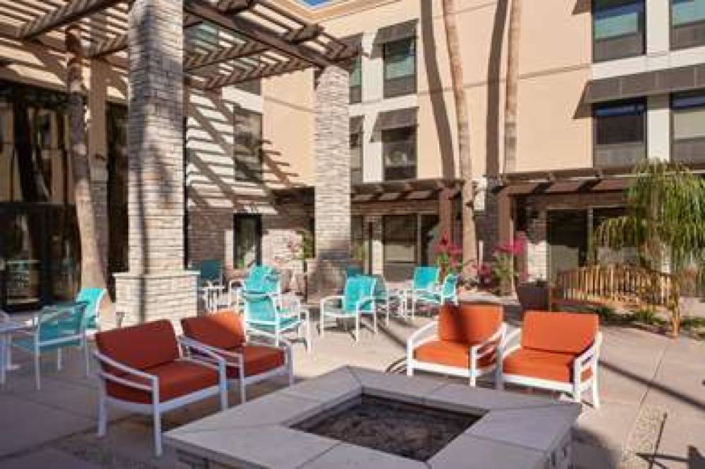 Hampton Inn &amp; Suites Scottsdale On Shea Blvd 4