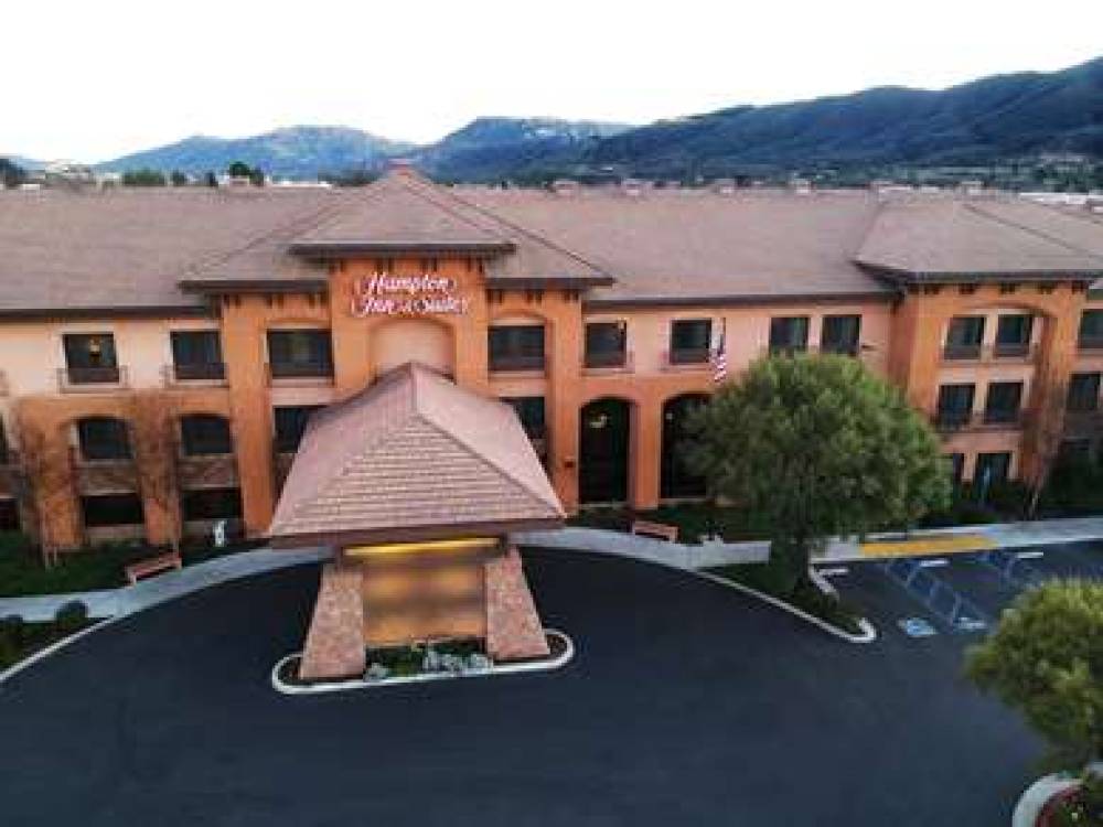 Hampton Inn &amp; Suites Temecula 2