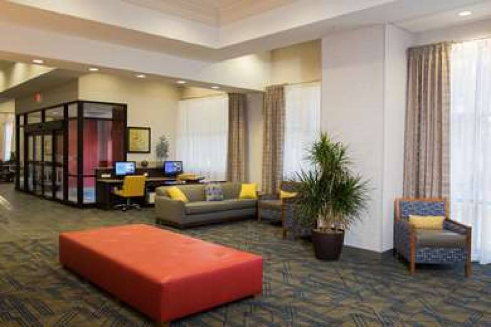 Hampton Inn &amp; Suites - Tulsa Downtown, OK 8