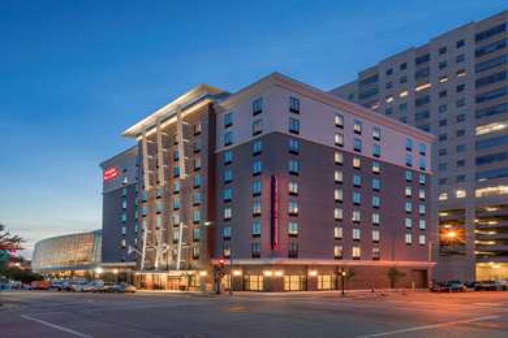 Hampton Inn &amp; Suites - Tulsa Downtown, OK 1