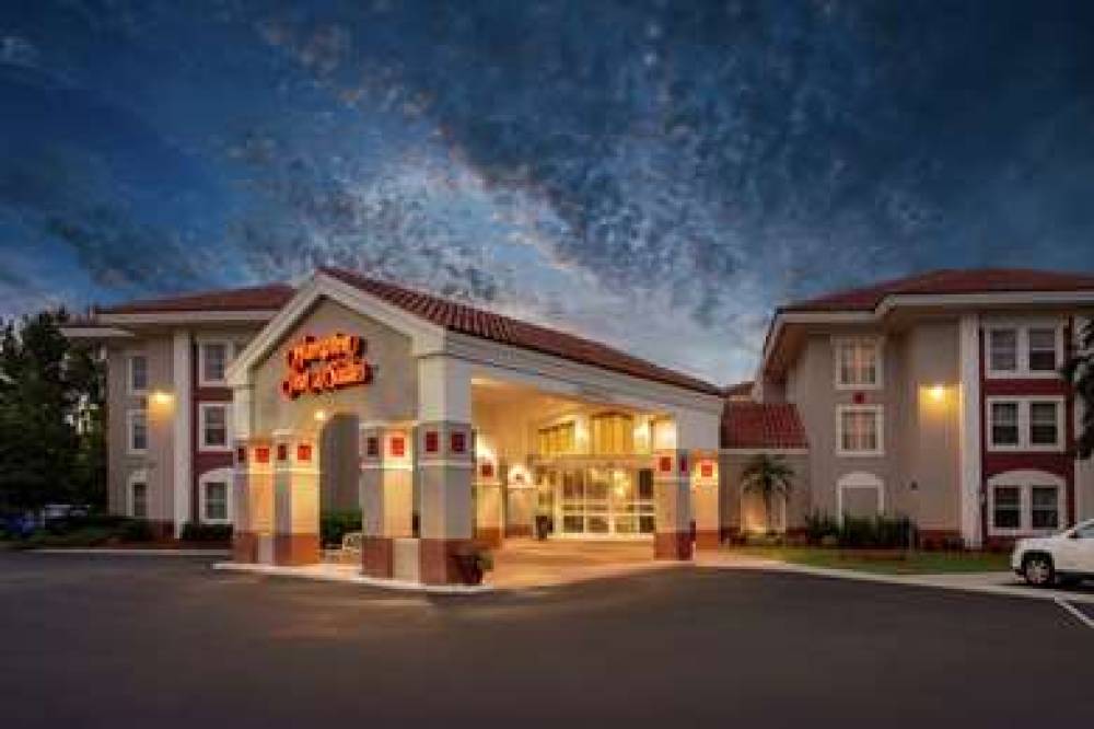 Hampton Inn &amp; Suites Venice Bayside South Sar 1