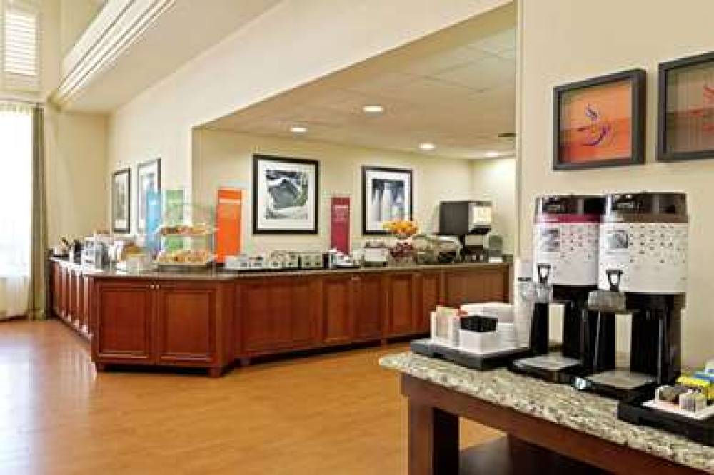 Hampton Inn &amp; Suites Venice Bayside South Sar 8