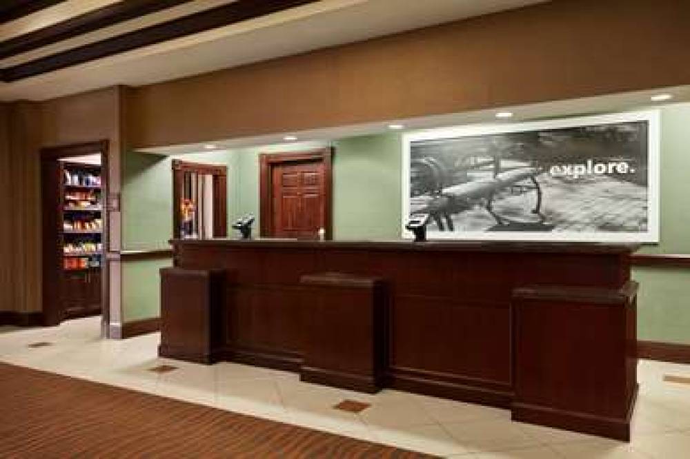 Hampton Inn &amp; Suites Washington-Dulles Intl A 5