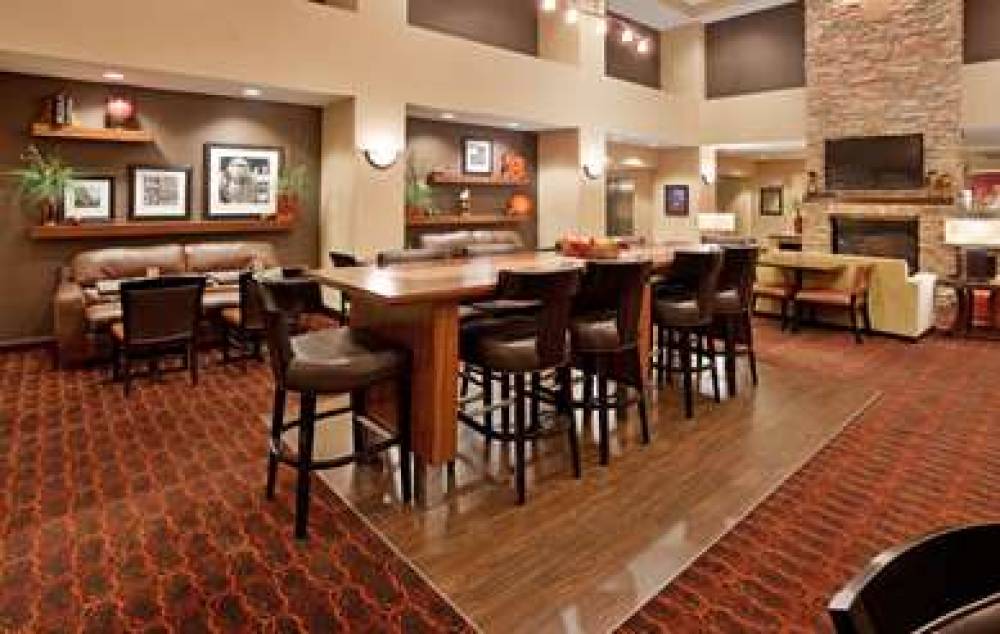 Hampton Inn &amp; Suites Watertown, SD 3