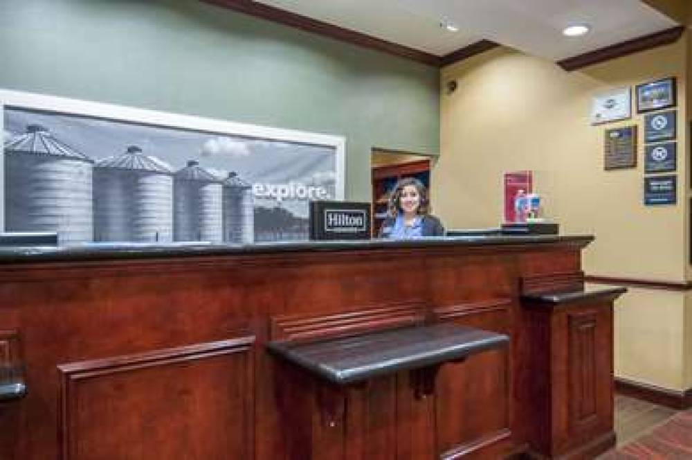 Hampton Inn &amp; Suites Waxahachie 6