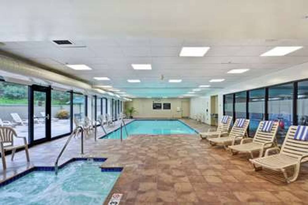 Hampton Inn &amp; Suites Wilkes-Barre/Scranton, PA 8