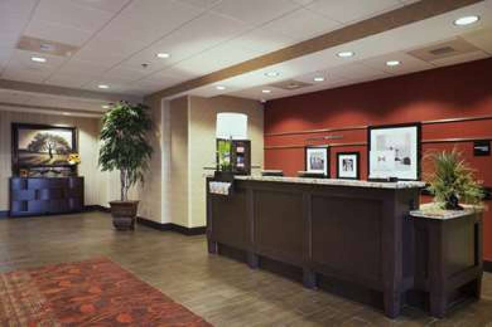 Hampton Inn &amp; Suites Williston, ND 4