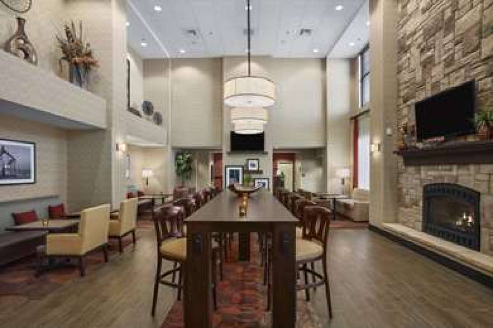 Hampton Inn &amp; Suites Williston, ND 7