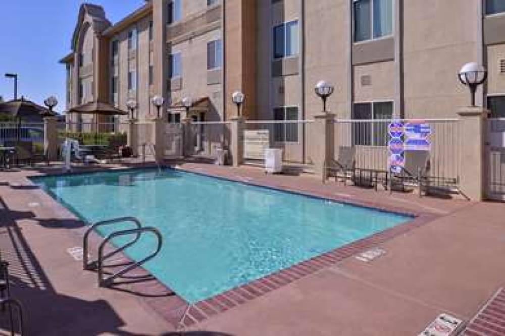 Hampton Inn &amp; Suites Woodland-Sacramento Area 6