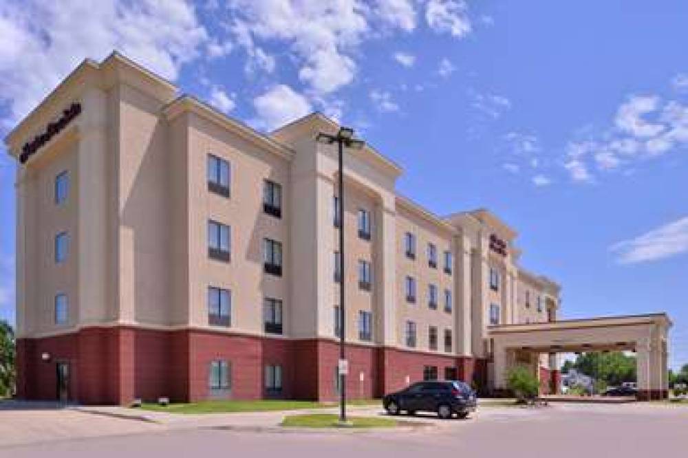 Hampton Inn &amp; Suites Woodward 2