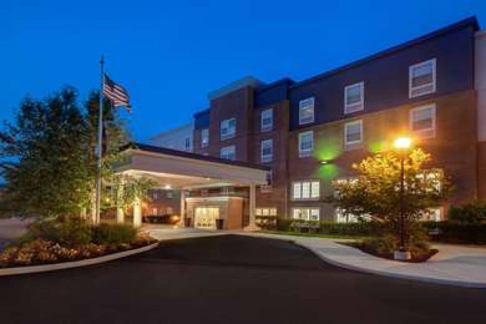 Hampton Inn &amp; Suites Yonkers 4