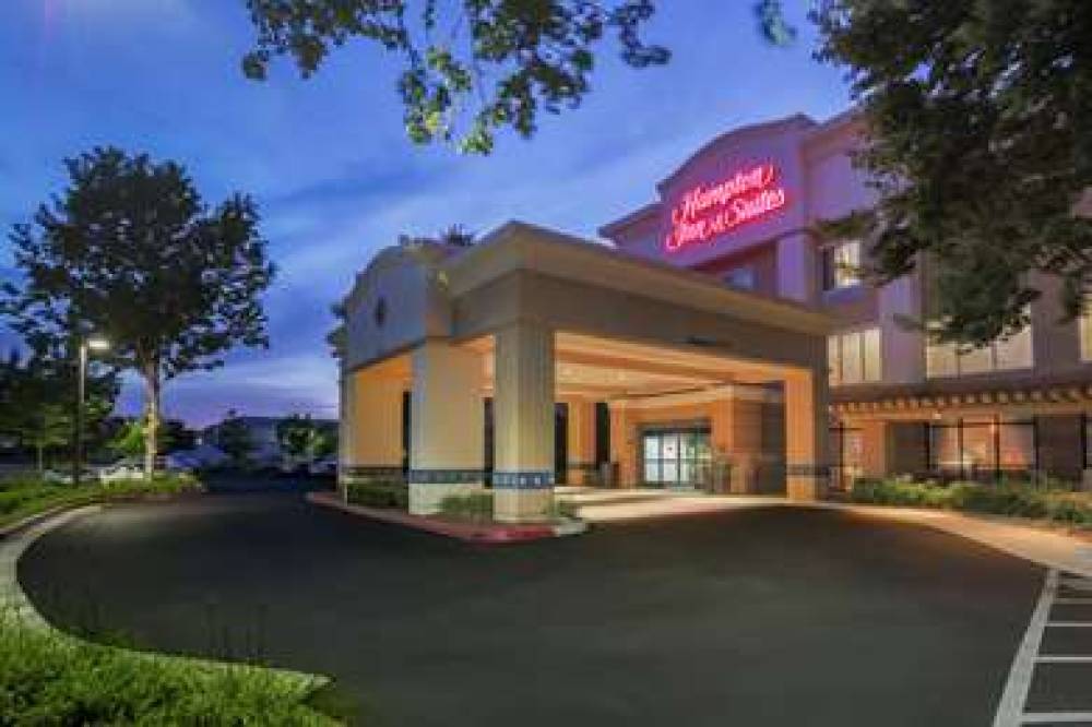 Hampton Inn &amp; Suites Yuba City 2