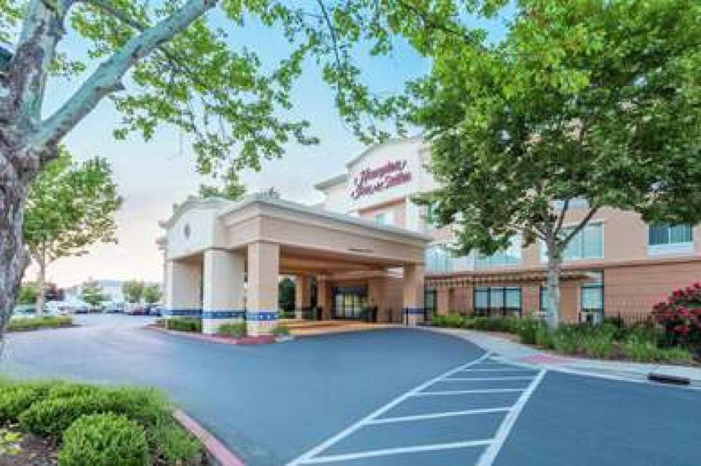 Hampton Inn &amp; Suites Yuba City 1