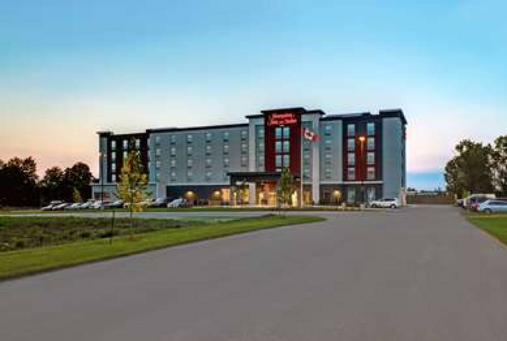 HAMPTON INN AND SUITES, BELLEVILLE 2