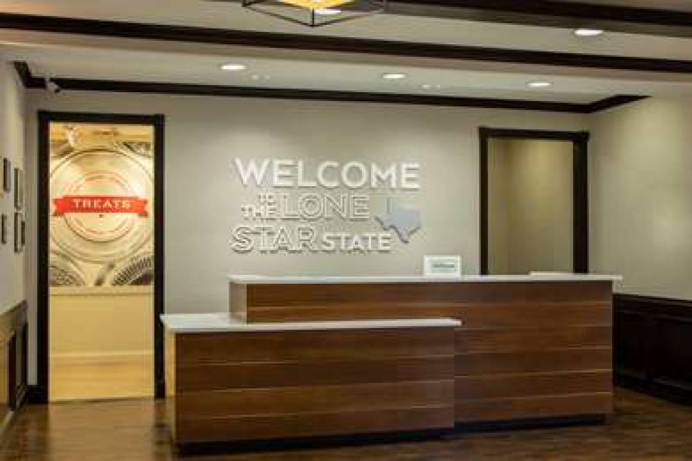 Hampton Inn And Suites Boerne, TX 10