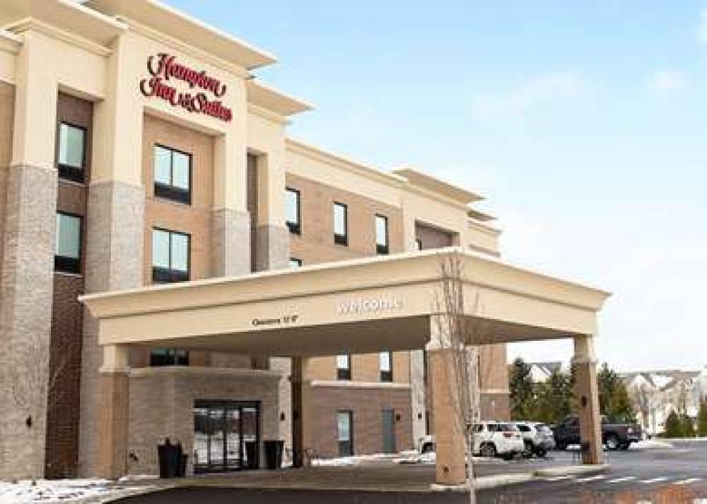 HAMPTON INN AND SUITES DUNDEE 1