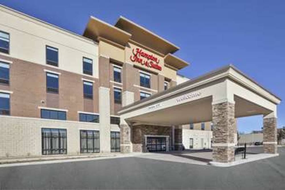 HAMPTON INN AND SUITES GRANDVILLE 1