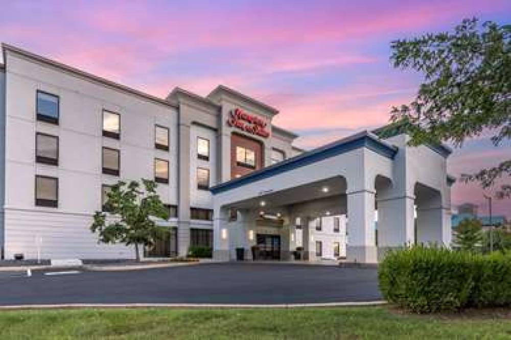 Hampton Inn And Suites Louisville-East, KY 1