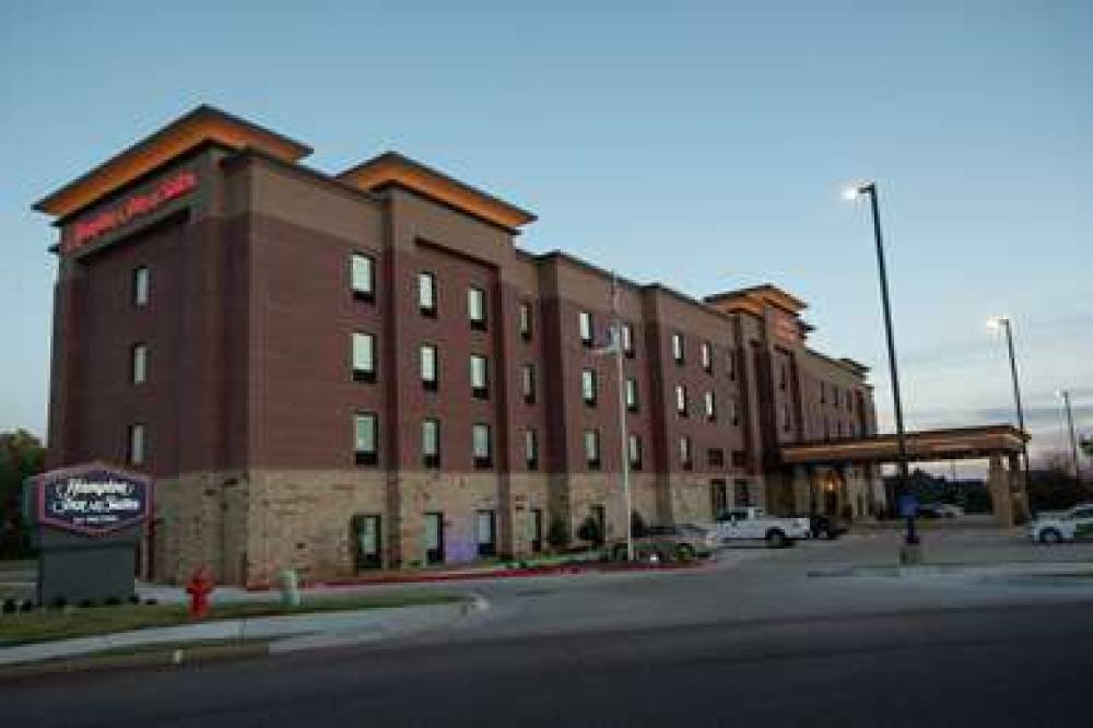 HAMPTON INN AND SUITES OKC QUAIL 9