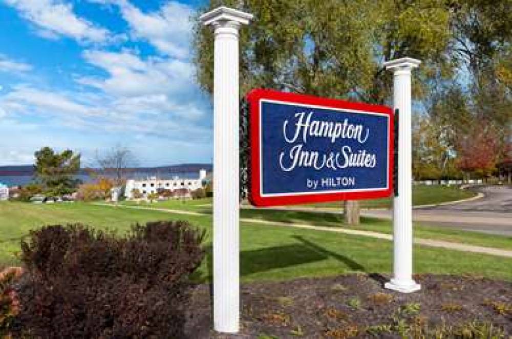 Hampton Inn And Suites Petoskey 5