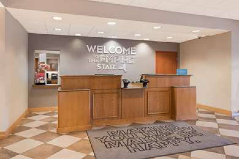 Hampton Inn And Suites Plattsburgh, NY 10