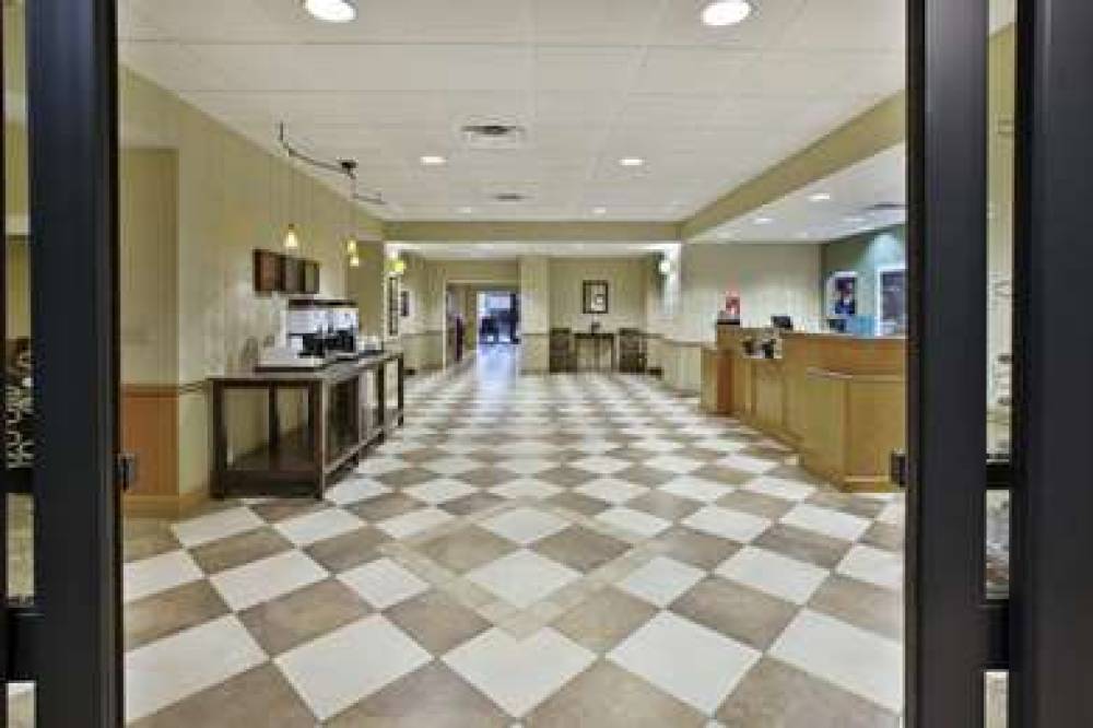 Hampton Inn And Suites Plattsburgh, NY 7