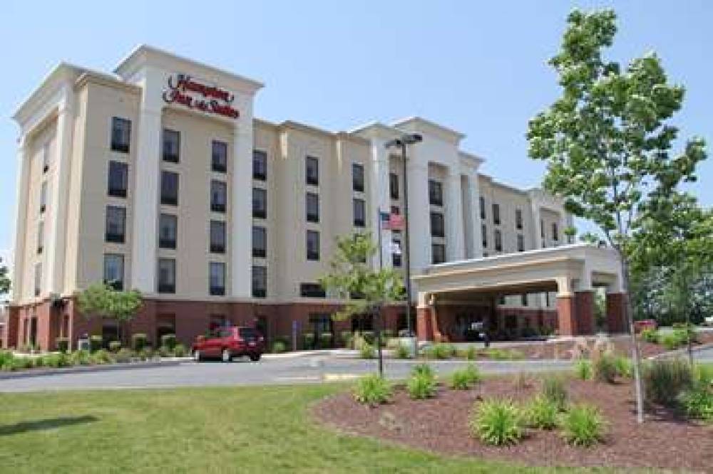 Hampton Inn And Suites Plattsburgh, NY 1