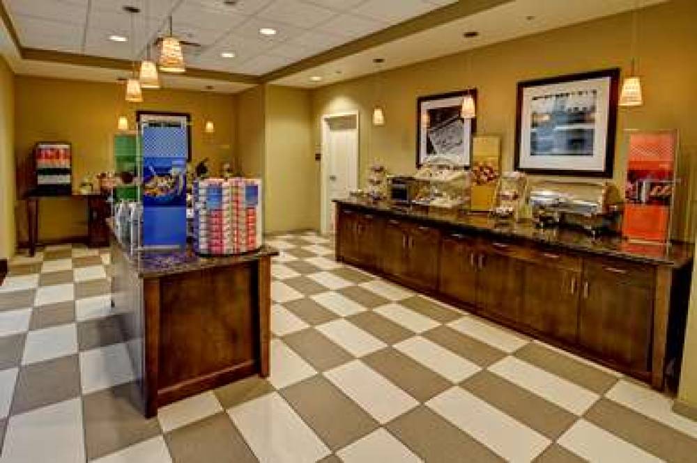 Hampton Inn And Suites Rochester/Henrietta, NY 10