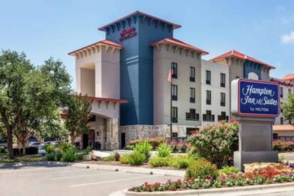 Hampton Inn And Suites San Marcos 1