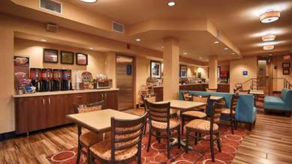 Hampton Inn And Suites Santa Anna/Orange County A 10