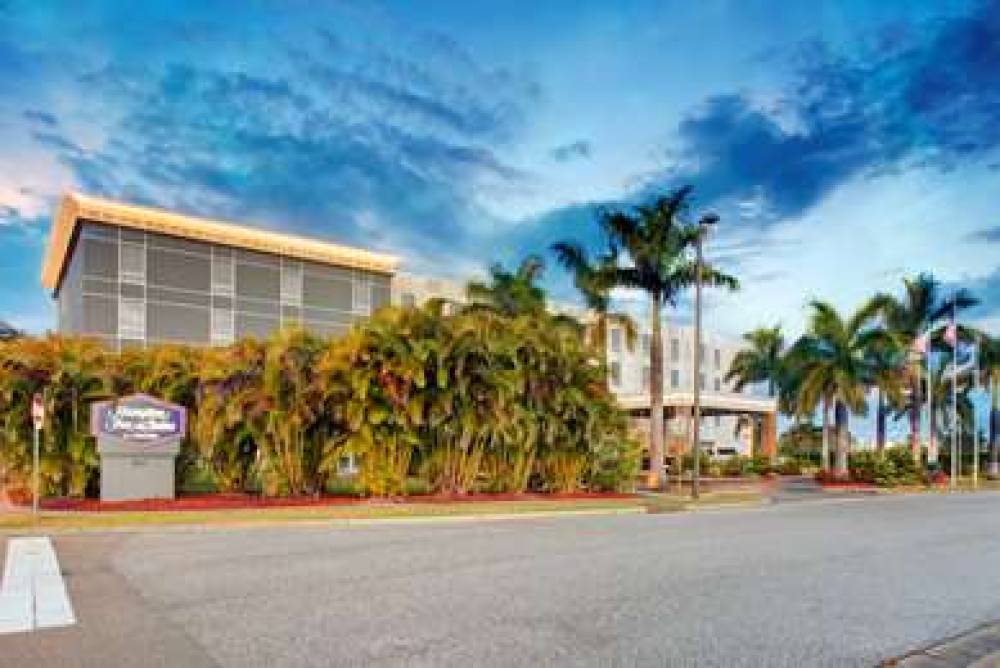 Hampton Inn And Suites Sarasota/Bradenton-Airport 4