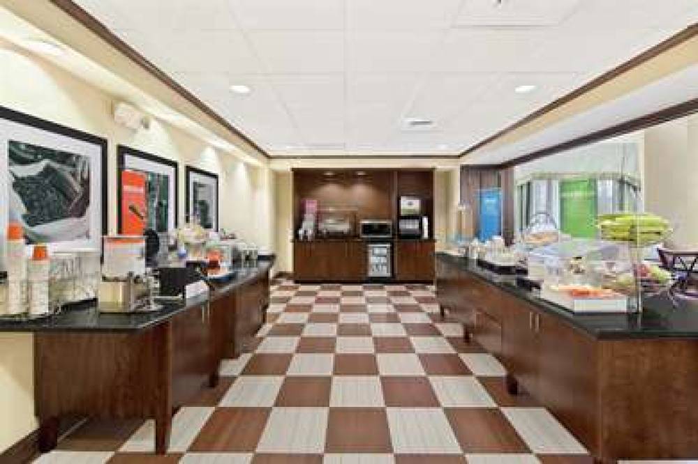 Hampton Inn And Suites Savannah-Airport, GA 6