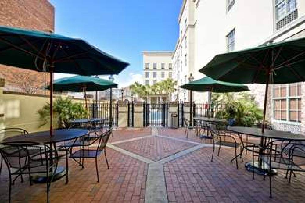 Hampton Inn And Suites Savannah-Historic District 2