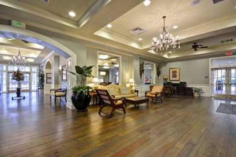 Hampton Inn And Suites Savannah-Historic District 10