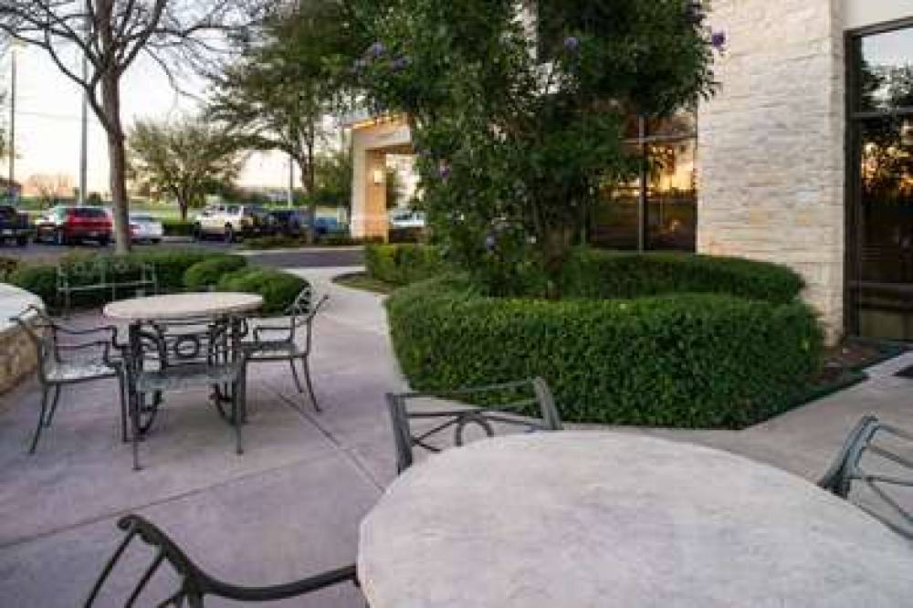 Hampton Inn And Suites Schertz, TX 2