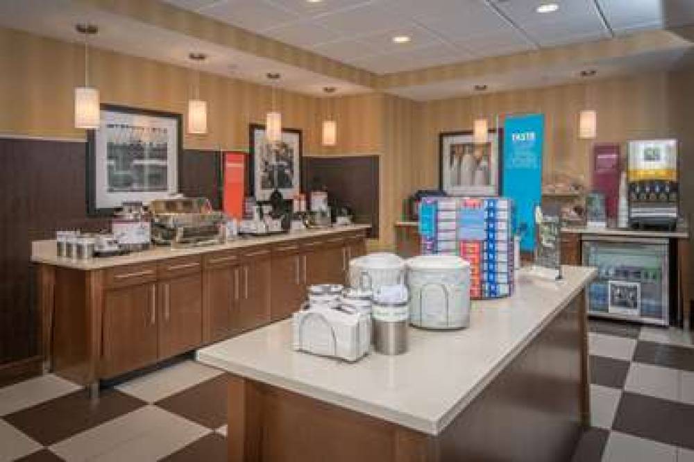 Hampton Inn And Suites Selma-San Antonio-Randolph 9