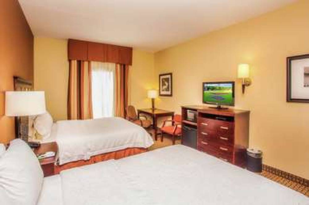 Hampton Inn And Suites Sevierville At Stadium Dri 8