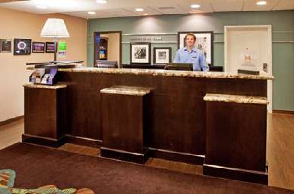 Hampton Inn And Suites St. Cloud, MN 5