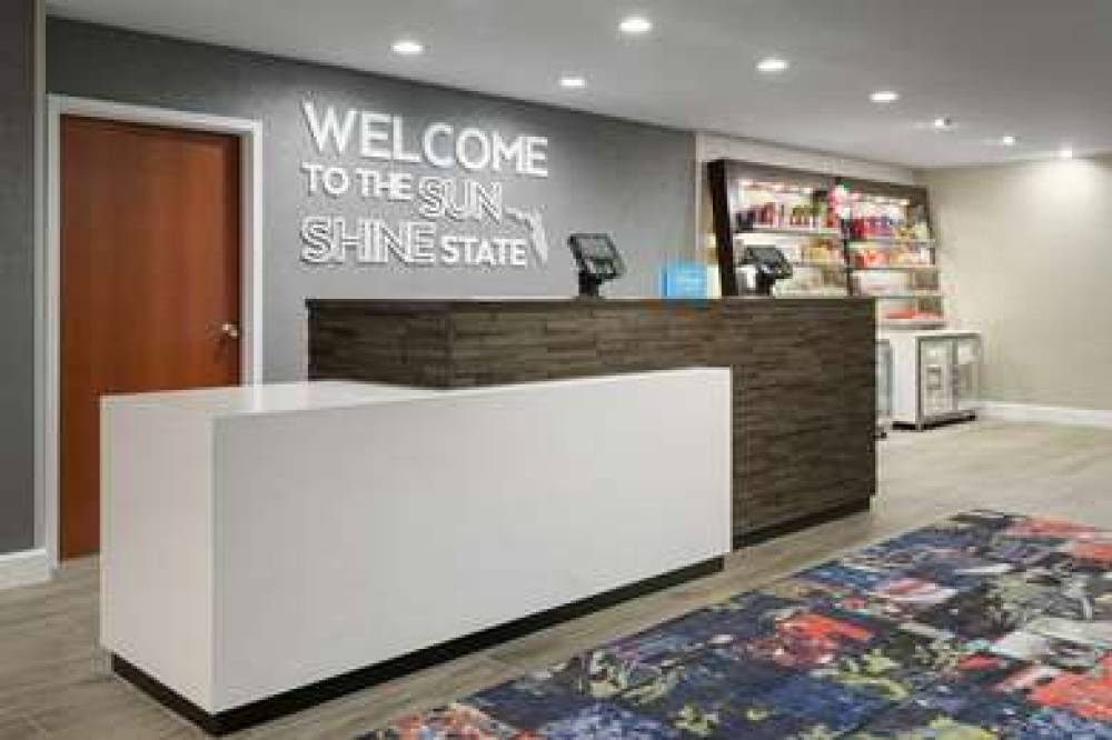 Hampton Inn And Suites Tampa-Ybor City/Downtown 5