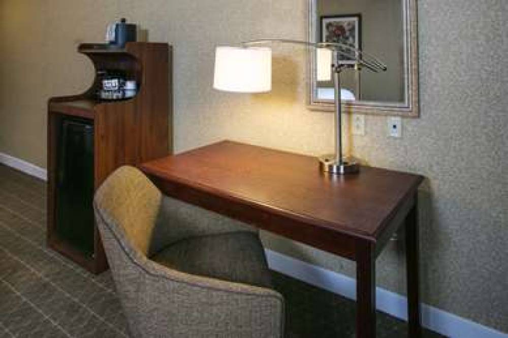 Hampton Inn And Suites Toledo/Perrysburg, OH 10