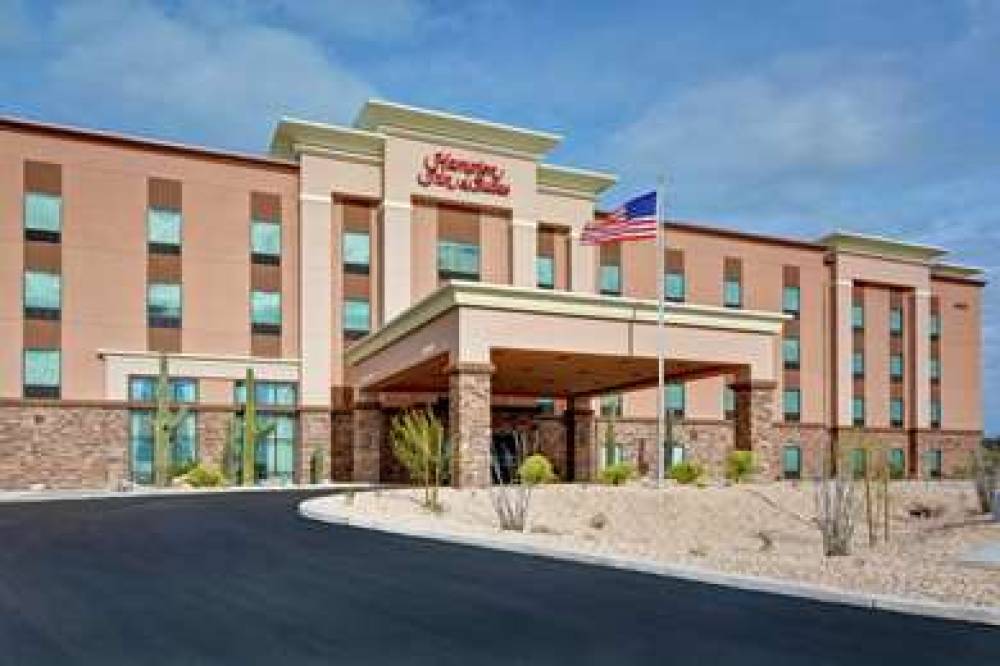 HAMPTON INN AND SUITES TUCSON MARAN 2