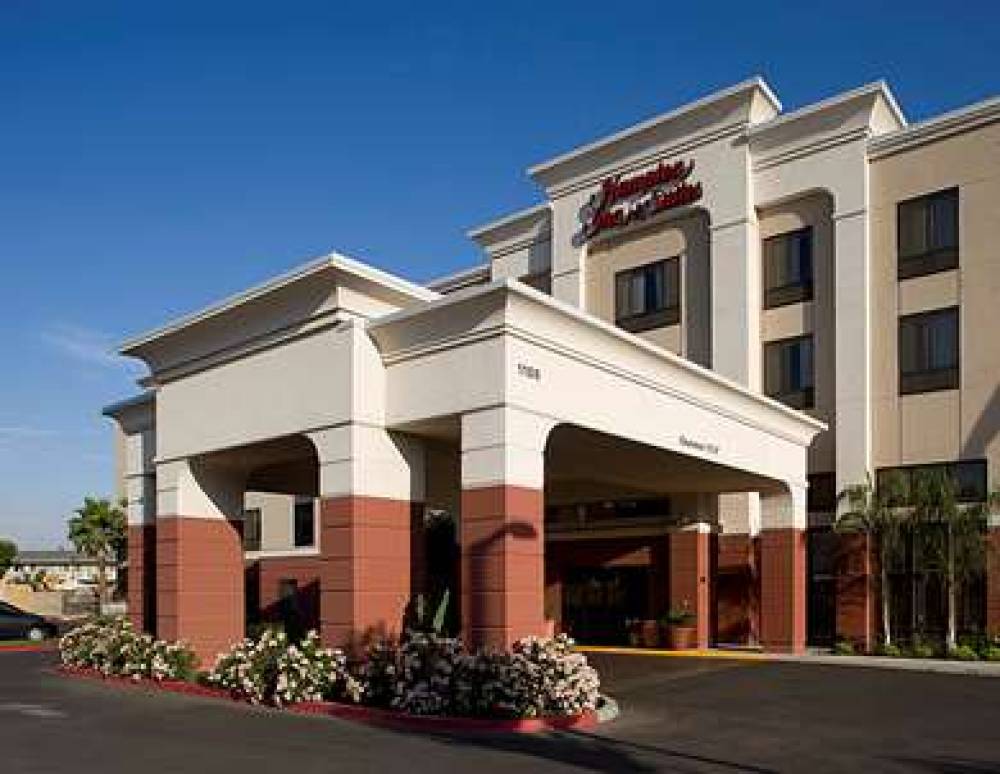 Hampton Inn And Suites Tulare, CA 3