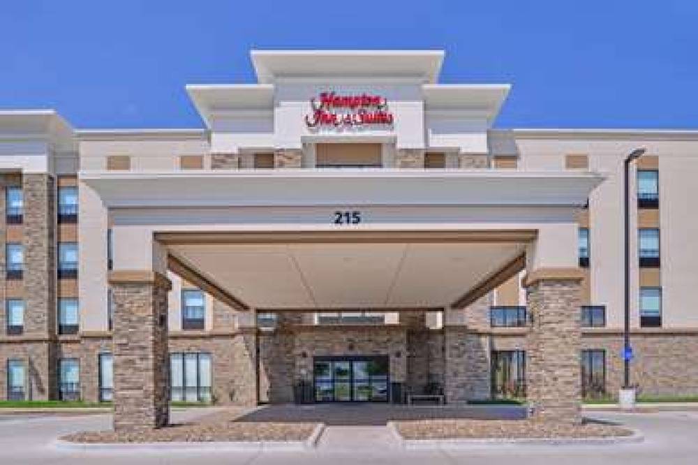 HAMPTON INN ANDAMP; SUITES ALTOONA- 4