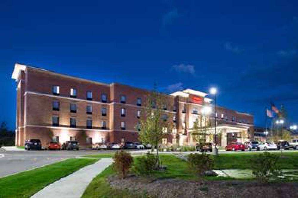 HAMPTON INN ANDAMP; SUITES ANN ARBO 4