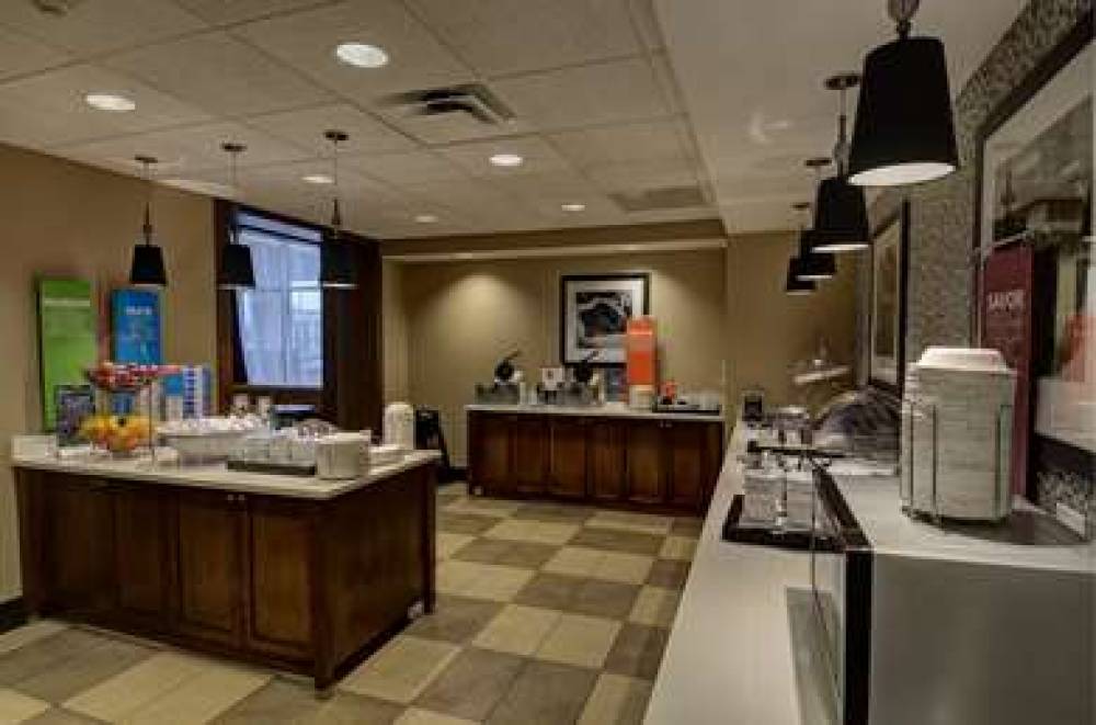 HAMPTON INN ANDAMP; SUITES BALTIMOR 6