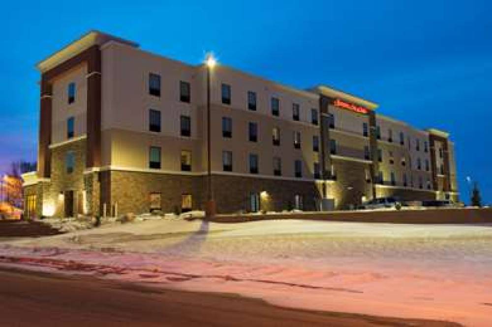 Hampton Inn Andamp; Suites Bismarck