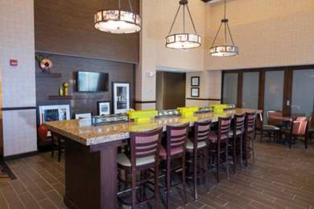 HAMPTON INN ANDAMP; SUITES BISMARCK 7