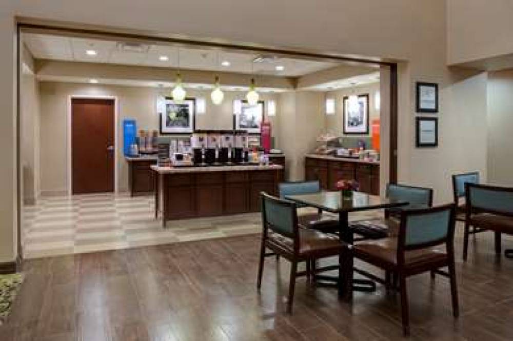 HAMPTON INN ANDAMP; SUITES BLYTHE 7