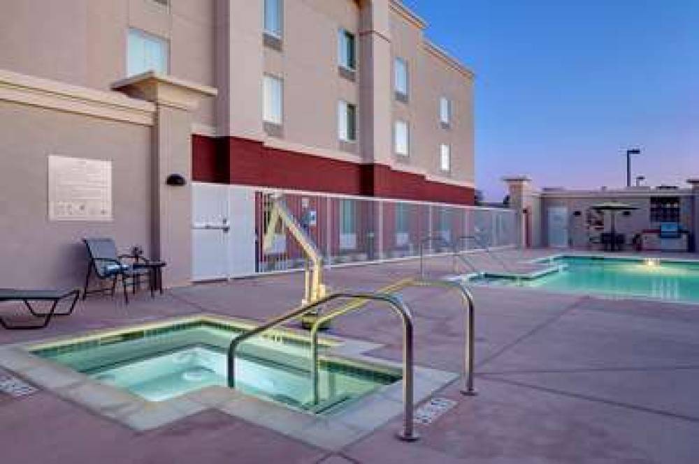 HAMPTON INN ANDAMP; SUITES BLYTHE 4